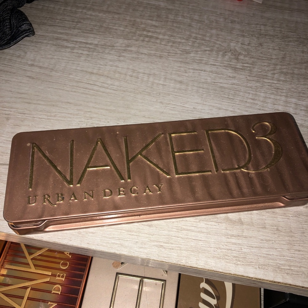 Urban decay naked